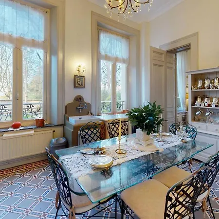 Chateau De Beaucamp - Castel Des Anges Bed & Breakfast 4*