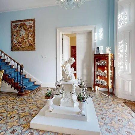 Alojamento de Acomodação e Pequeno-almoço Chateau 