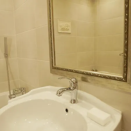 Chateau De Beaucamp - Castel Des Anges Bed & Breakfast