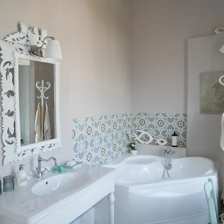 Bed & Breakfast Chateau De Beaucamp - Castel Des Anges